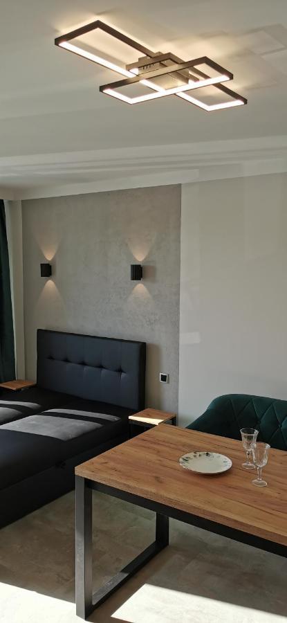 Wow Flou Przystan Letnica Apartamenty 700M Plaza Gdańsk Exteriör bild